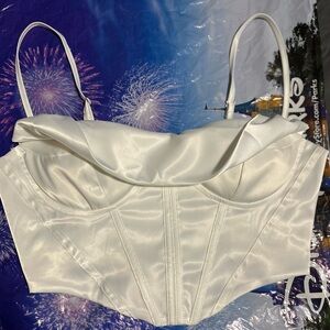 White🤍silky corset/bustier/crop top